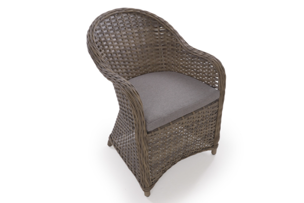 Kiti Chair including cushion