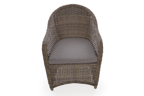 Kiti Chair including cushion