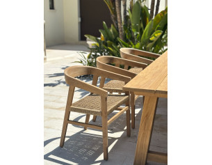 Hola Chair 2