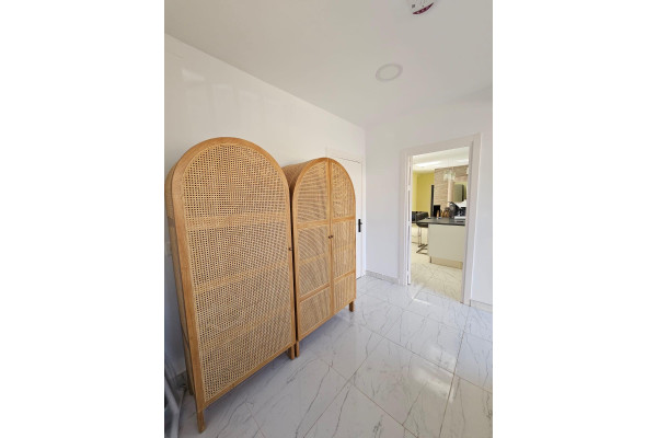 Batu Wardrobe – Double Doors w/ Rattan