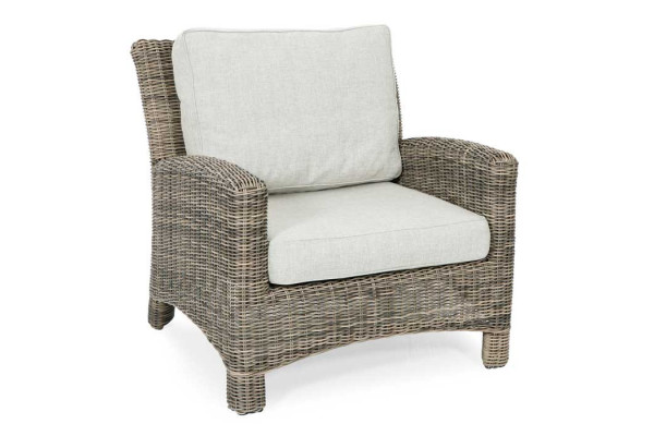 Mar Lounge Chair with cushion