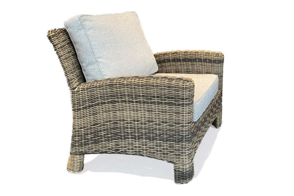 Mar Lounge Chair with cushion