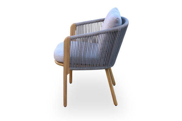 Vienna chair including cushions