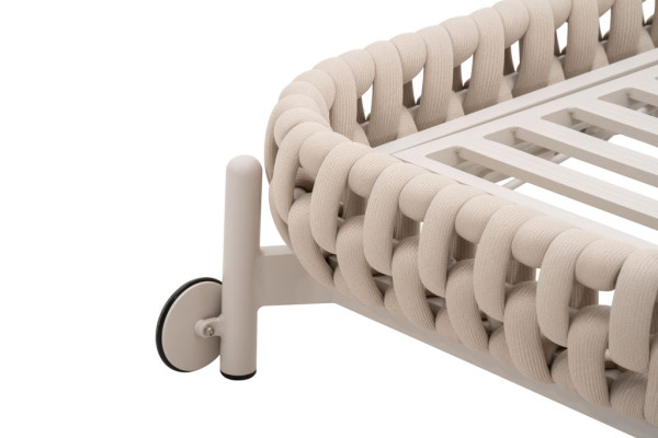 Tokyo sun lounger including cushion