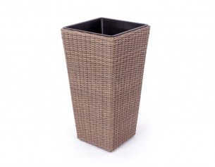 Square formed wicker pot...