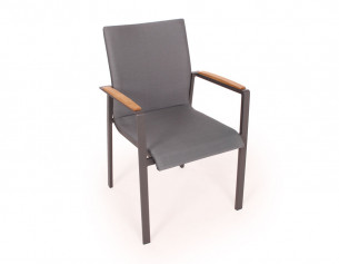 Lea Stable chair