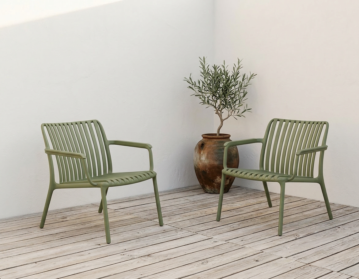 Maintenance-free garden chairs