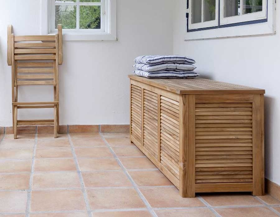 Teak Cushion Box