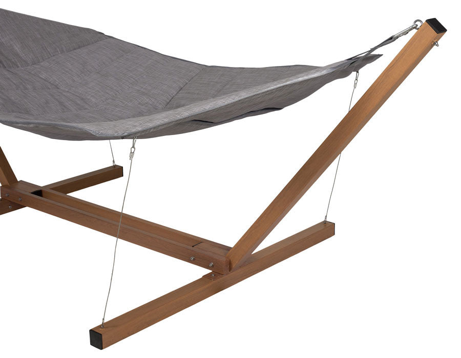 Hammock – on Aluminium Stand