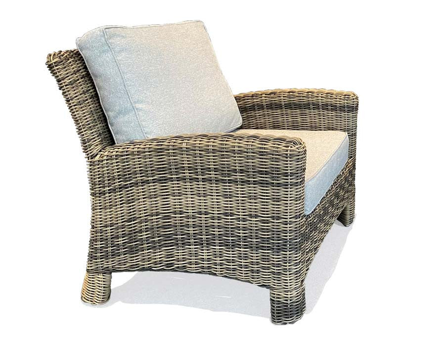 Mar Lounge Chair with cushion